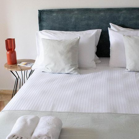 Oniropetra Luxury Suites Armakha Ngoại thất bức ảnh