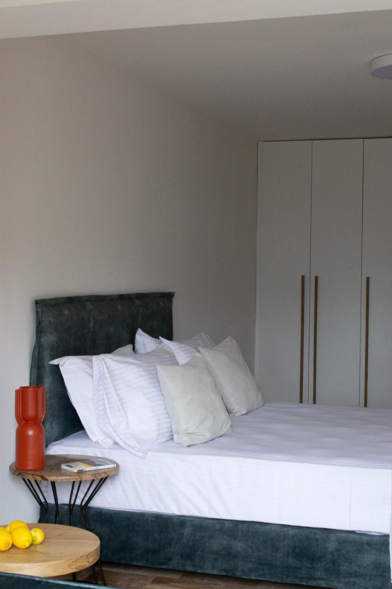 Oniropetra Luxury Suites Armakha Ngoại thất bức ảnh