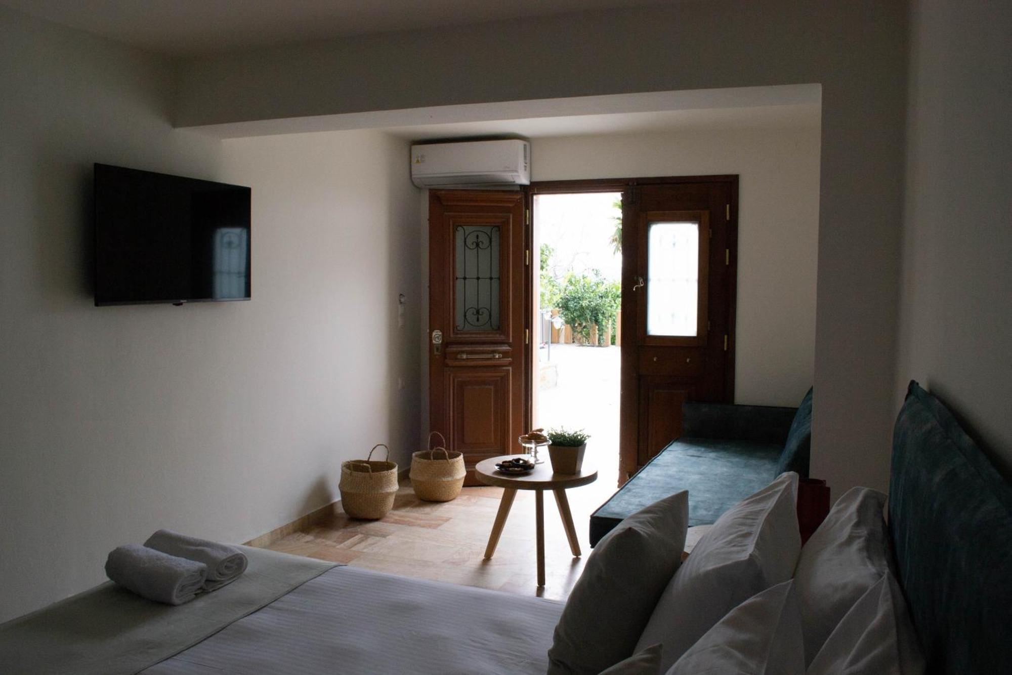 Oniropetra Luxury Suites Armakha Ngoại thất bức ảnh