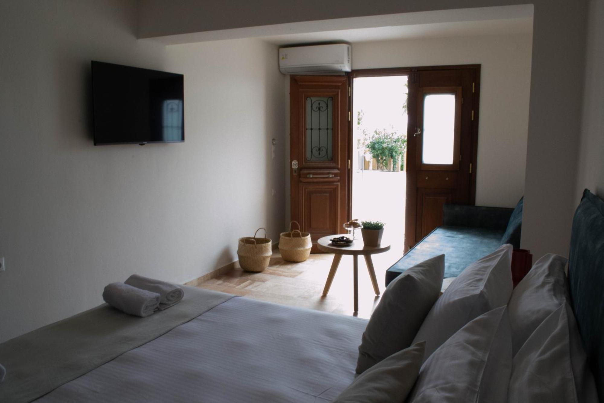 Oniropetra Luxury Suites Armakha Ngoại thất bức ảnh