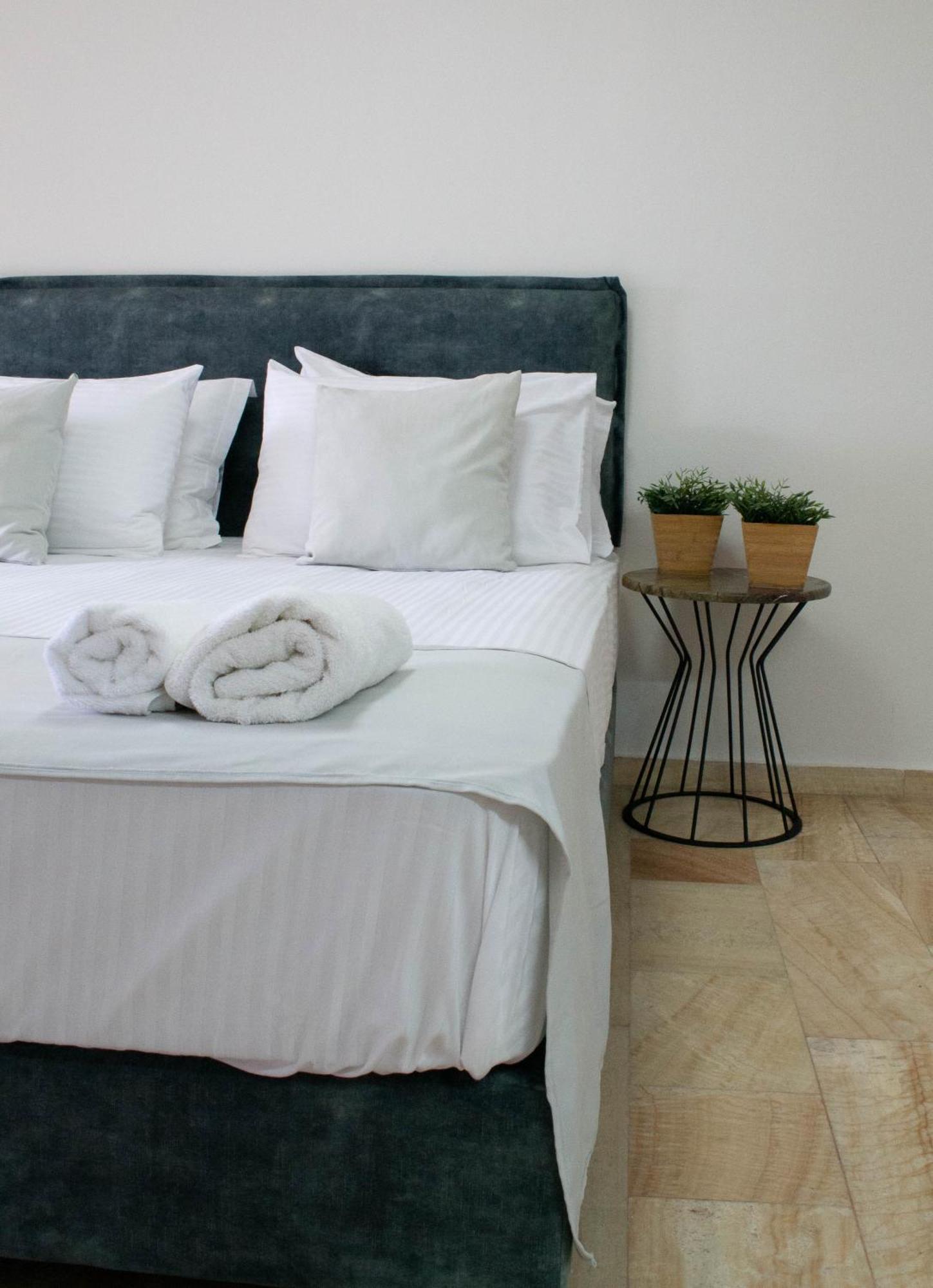 Oniropetra Luxury Suites Armakha Ngoại thất bức ảnh