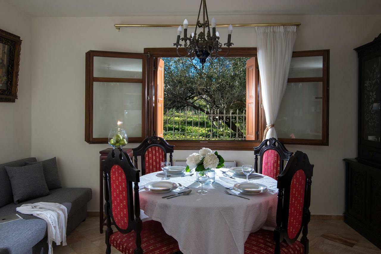 Oniropetra Luxury Suites Armakha Ngoại thất bức ảnh